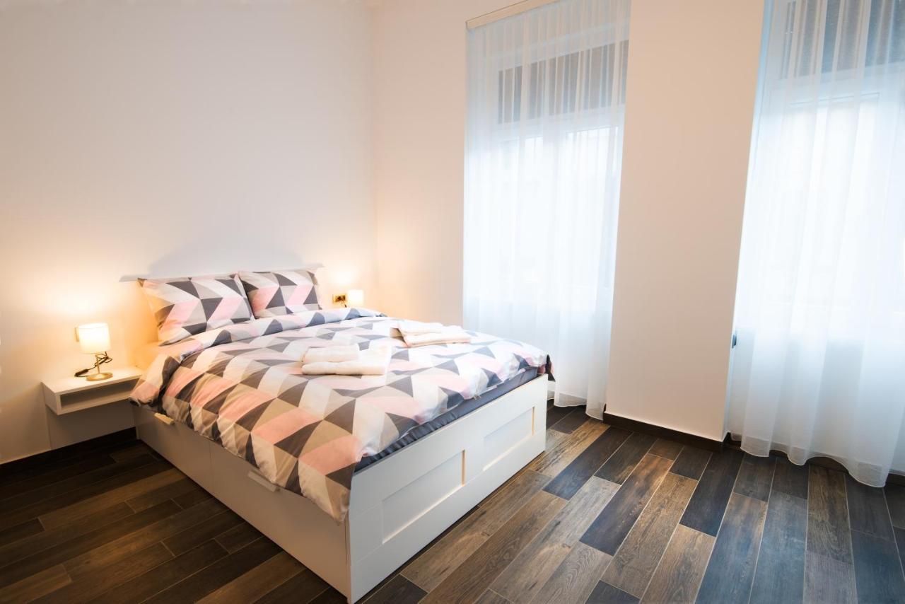 Apartmani Sterija 노비사드 외부 사진