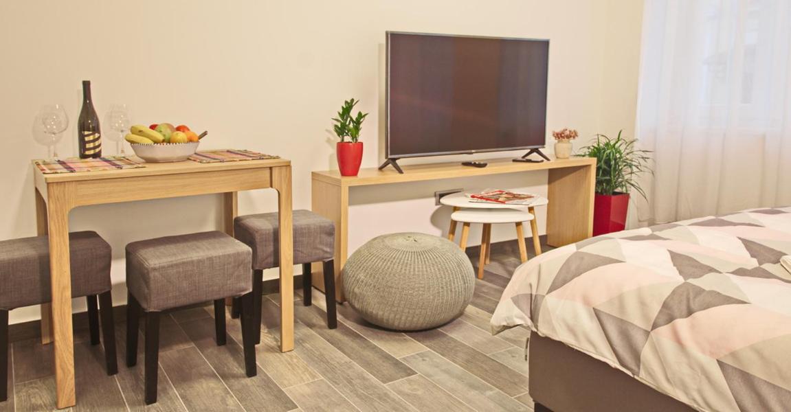 Apartmani Sterija 노비사드 외부 사진