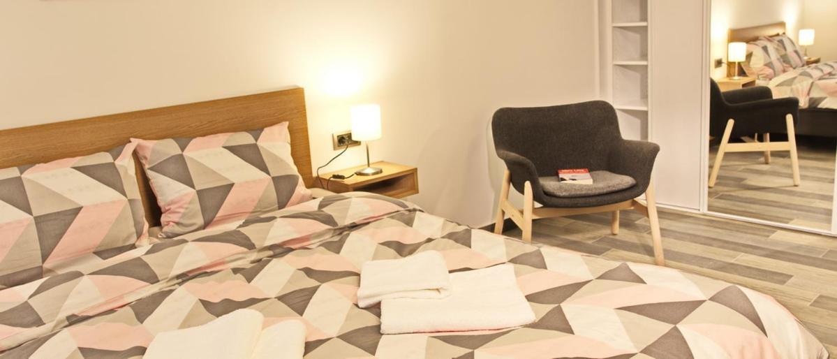 Apartmani Sterija 노비사드 외부 사진